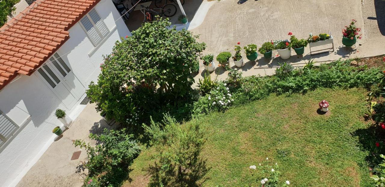 Mitikas Cosy Studio Villa มิทิคาส ภายนอก รูปภาพ