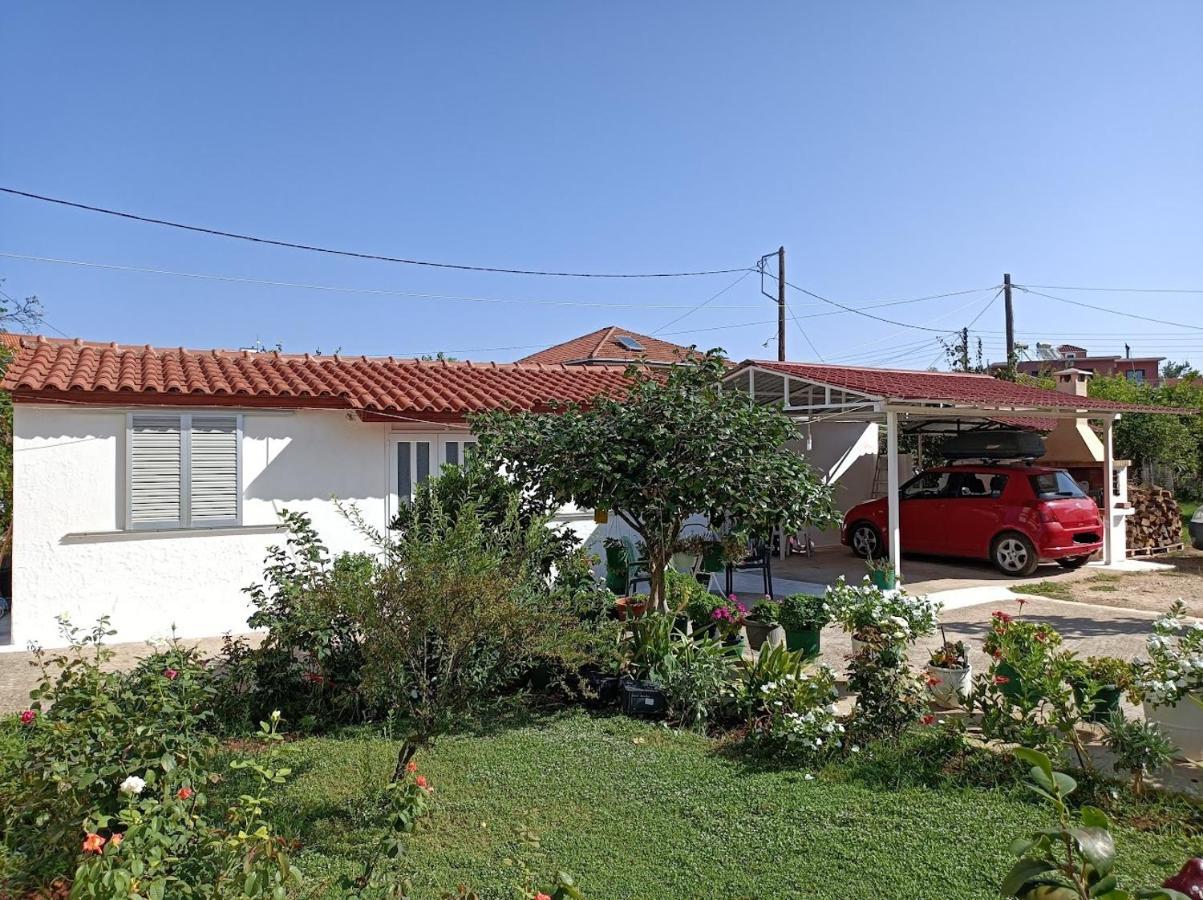 Mitikas Cosy Studio Villa มิทิคาส ภายนอก รูปภาพ